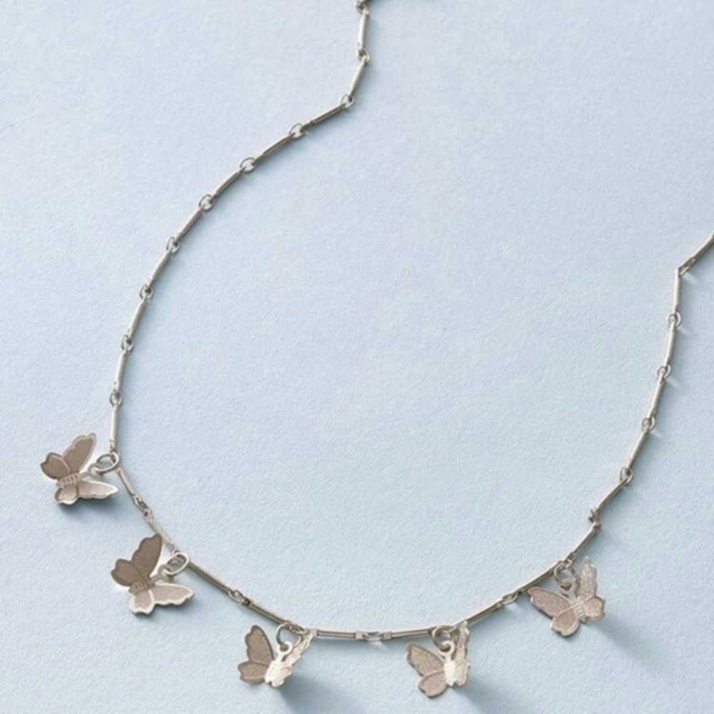 3/$30! 🤍 Butterfly Choker